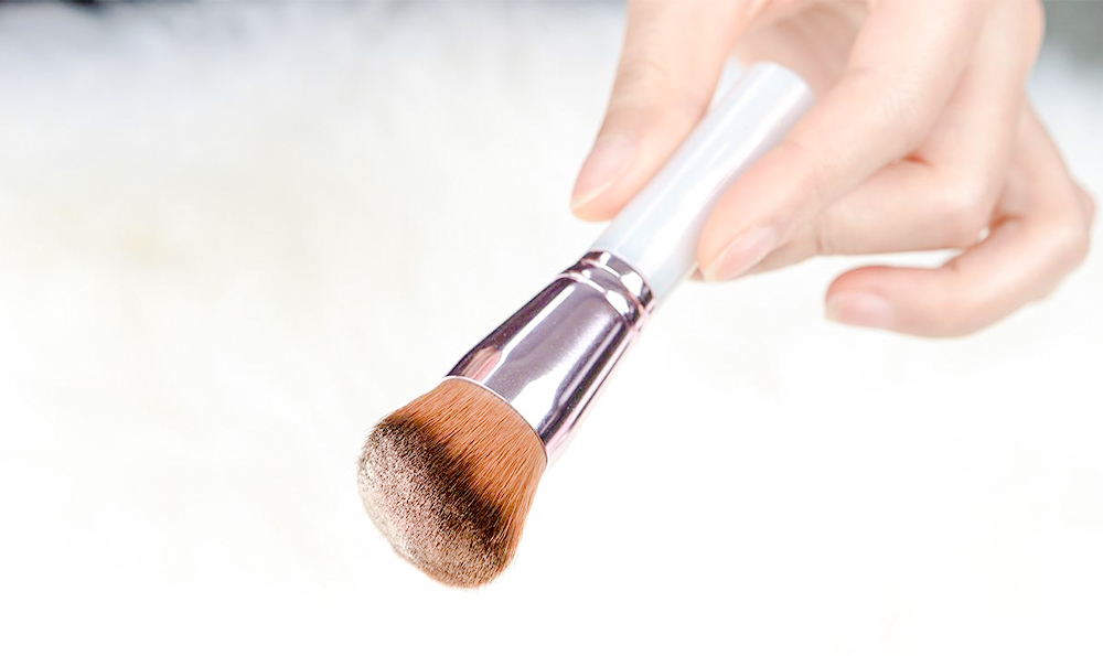 美容水光仪必入：关于美容护肤行业的科普文章